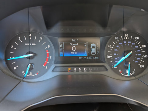 Used 2020 Ford Edge SE image 16