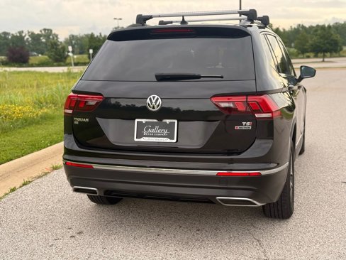 Used 2018 Volkswagen Tiguan SE image 36