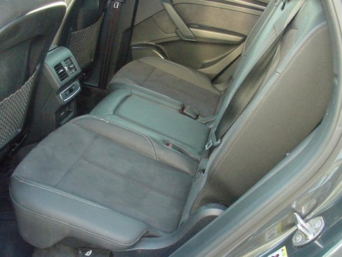 Used 2022 Audi SQ5 Premium image 38