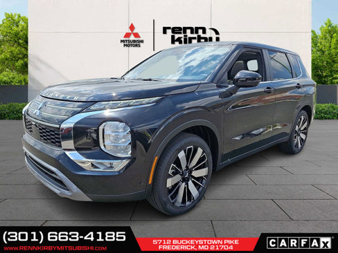 New 2025 Mitsubishi Outlander SE image 3