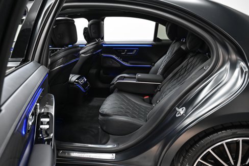 Used 2023 Mercedes-Benz S 580 4MATIC Sedan image 28