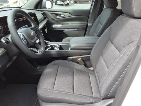 New 2026 Chevrolet Traverse LT image 10