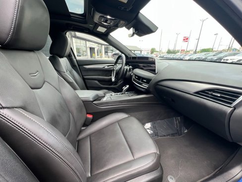Used 2025 Cadillac CT5 Premium Luxury image 28