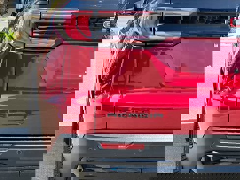 New 2025 GMC Acadia Elevation w/ Elevation Premium Package image 25