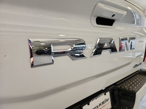 New 2025 RAM 2500 Laramie image 23