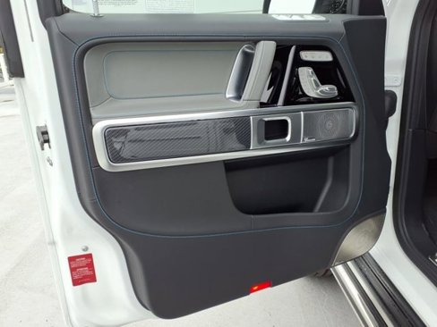 Certified 2025 Mercedes-Benz G 580 w/ EQ Technology image 11