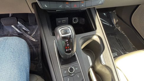 Used 2019 Cadillac XT4 Premium Luxury w/ Enhanced Visibility Package image 21