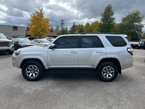 Used 2024 Toyota 4Runner TRD Off-Road Premium image 2