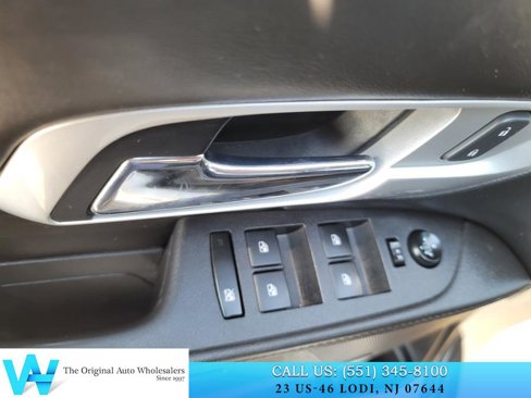 Used 2017 GMC Terrain SLT w/ Open Road Package image 11