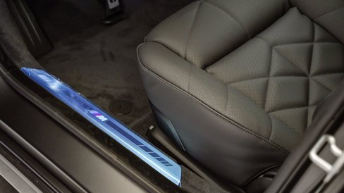 New 2026 BMW 740i w/ Premium Package image 25