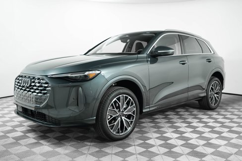 New 2025 Audi Q5 Premium Plus image 3