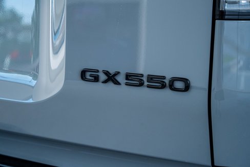 Used 2024 Lexus GX 550 image 27