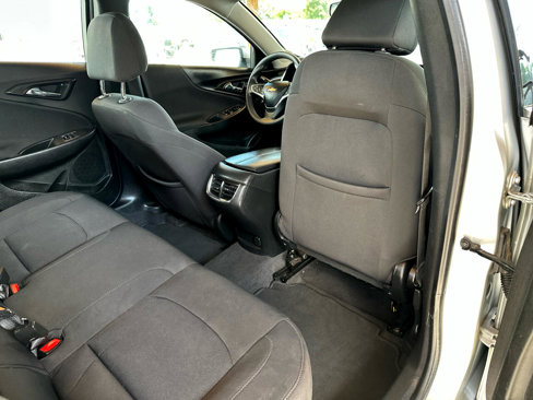 Used 2020 Chevrolet Malibu LT image 39