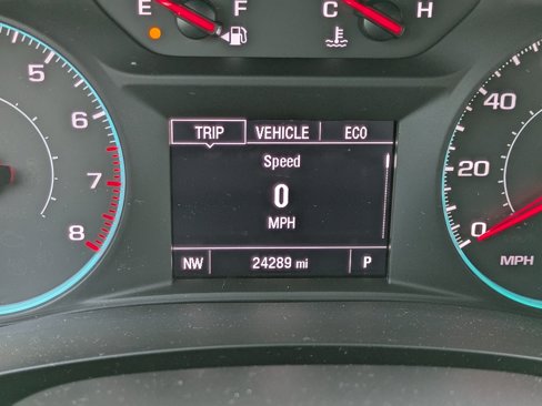 Used 2023 Chevrolet Traverse LS image 24
