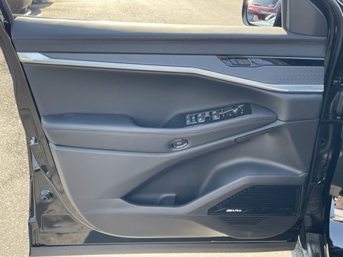 New 2025 Jeep Wagoneer Limited image 12