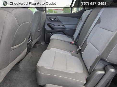 Used 2020 Chevrolet Traverse LT image 37