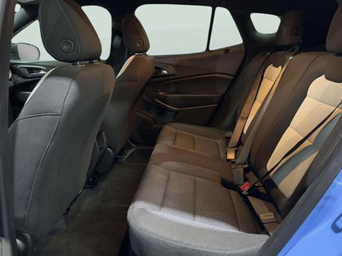 Used 2024 Chevrolet Trax RS w/ Driver Confidence Package image 18