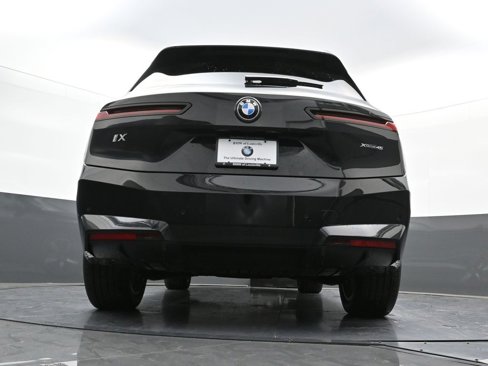 New 2026 BMW iX xDrive45 image 33