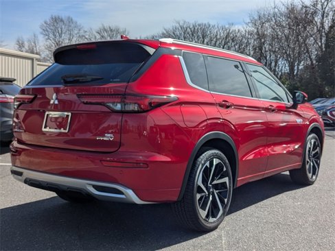 New 2025 Mitsubishi Outlander SEL image 3