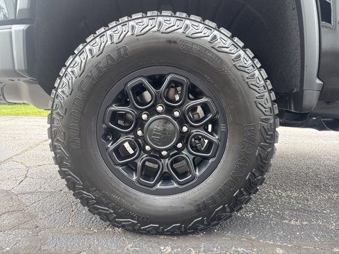 New 2025 Chevrolet Silverado 2500 ZR2 w/ ZR2 Bison Edition image 12