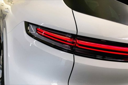 New 2026 Porsche Cayenne image 18