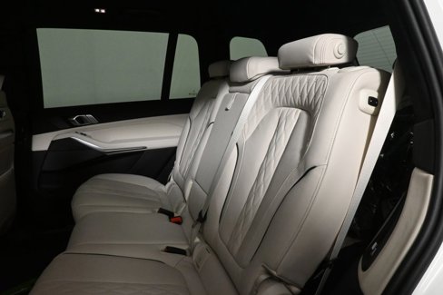 New 2026 BMW X7 xDrive40i w/ Executive Package image 36