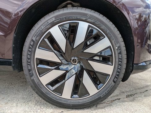 New 2025 Volvo EX90 Ultra image 10