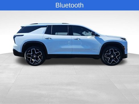 New 2026 Chevrolet Traverse High Country w/ LPO, Floor Liner Package image 6