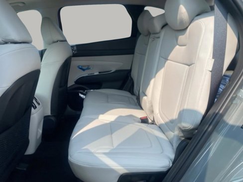 New 2026 Hyundai Tucson Limited image 34