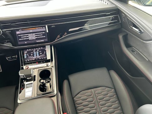 New 2026 Audi RS Q8 performance image 20
