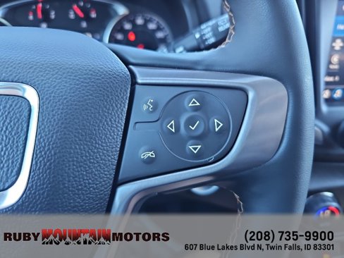 Used 2023 GMC Terrain AT4 image 15