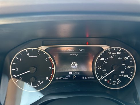Used 2023 Nissan Rogue S image 19