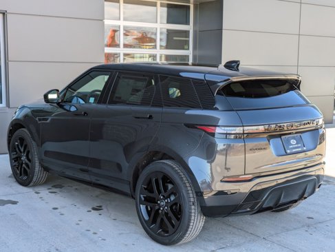 New 2026 Land Rover Range Rover Evoque Dynamic SE image 3
