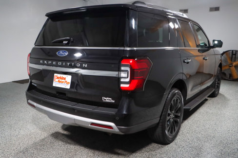 Used 2024 Ford Expedition Limited image 7