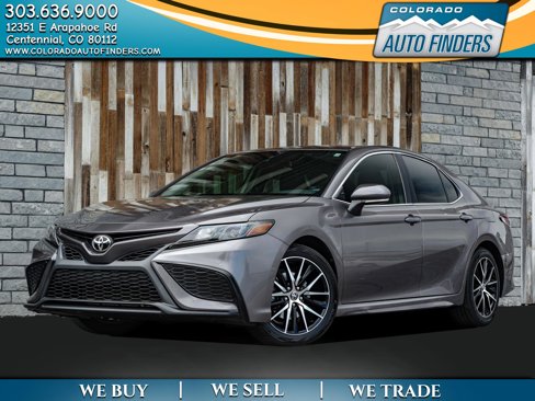 Used 2022 Toyota Camry SE w/ Convenience Package image 1
