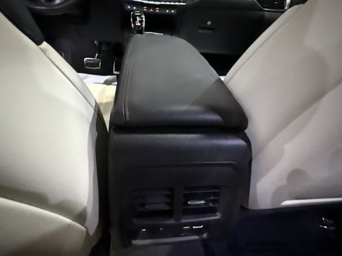 Used 2020 Cadillac XT4 Sport image 29