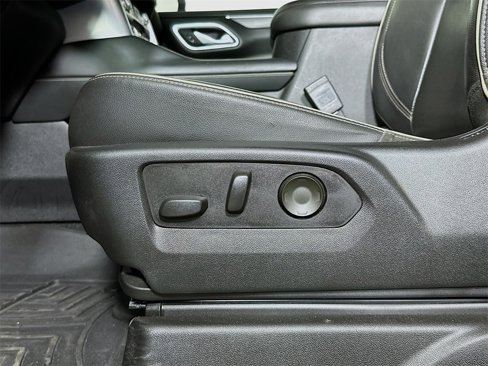 Used 2021 GMC Yukon SLT image 18