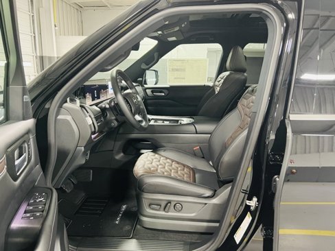 New 2025 Nissan Armada Platinum image 25
