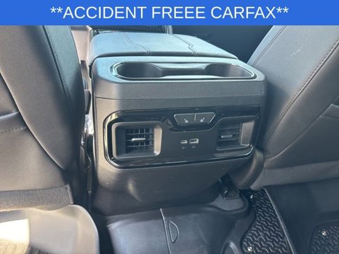 Used 2024 GMC Sierra 1500 AT4 w/ AT4 Preferred Package image 19