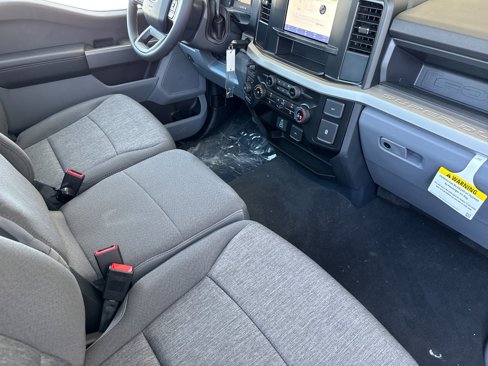 New 2025 Ford F250 XLT image 14