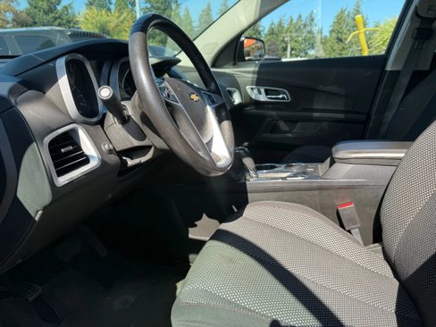 Used 2016 Chevrolet Equinox LT w/ Convenience Package image 9