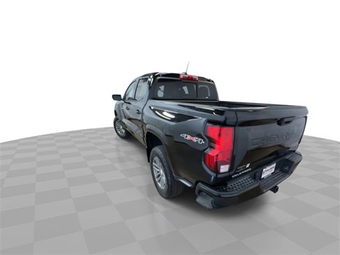 Used 2025 Chevrolet Colorado LT w/ Advanced Trailering Package image 9