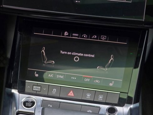 Used 2022 Audi e-tron Premium w/ Convenience Plus Package image 19