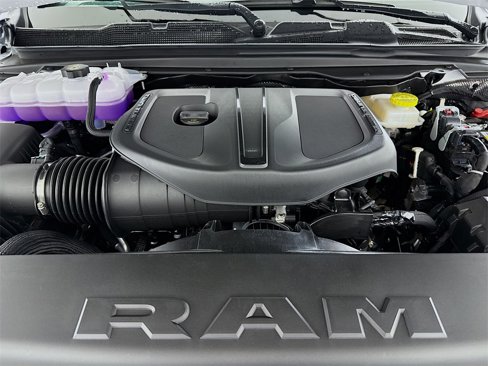 New 2026 RAM 1500 4x4 Crew Cab image 32