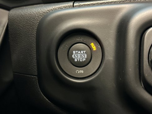 Certified 2022 Jeep Wrangler Unlimited Sahara w/ Cold Weather Group image 22