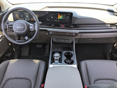 New 2026 Kia Carnival EX image 13