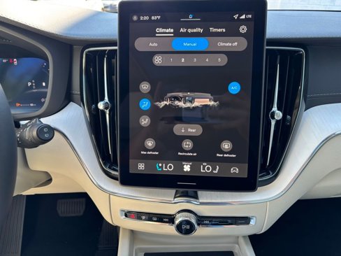 New 2026 Volvo XC60 B5 Ultra w/ Climate Package image 13