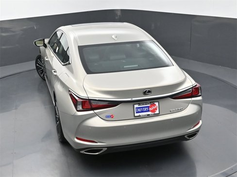 Used 2024 Lexus ES 350 w/ Premium Package image 36