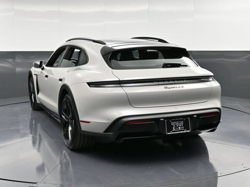 New 2025 Porsche Taycan 4S image 7