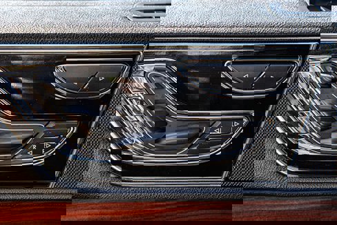 Used 2024 Lincoln Navigator Reserve w/ Monochromatic Package image 22